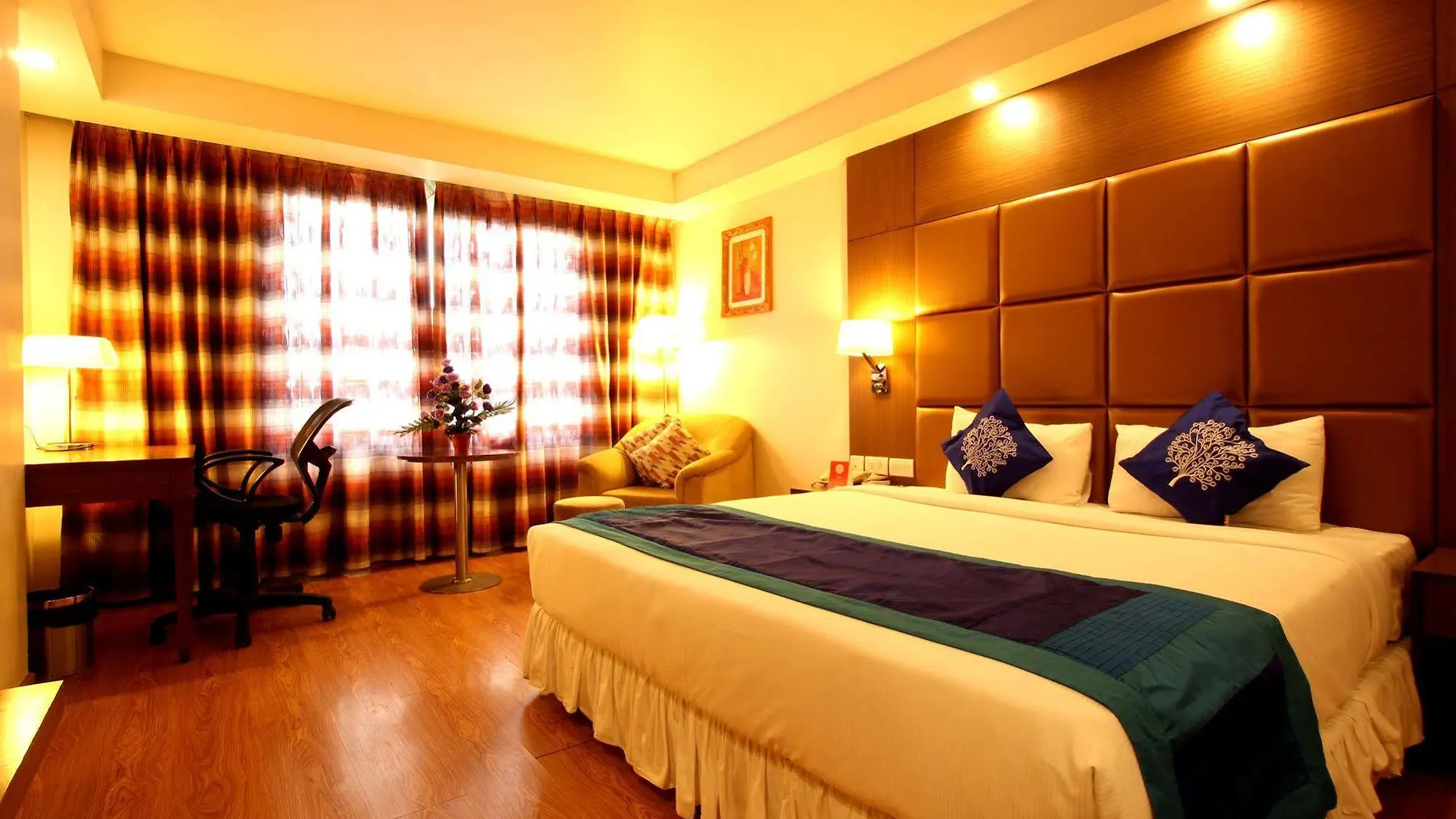 The Atrium Boutique Hotel 迈索尔